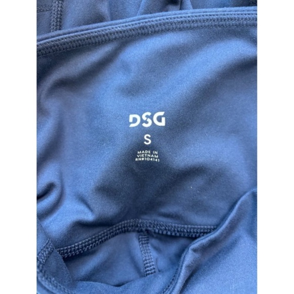 NEW DSG Momentum Ultra High Rise 7 Bike Shorts Navy Blue Small - Picture 4 of 8